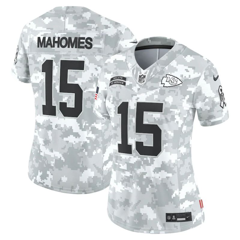Women Kansas City Chiefs #15 Mahomes Nike Arctic Camo 2024 Salute to Service Limited NFL Jersey->women nfl jersey->Women Jersey